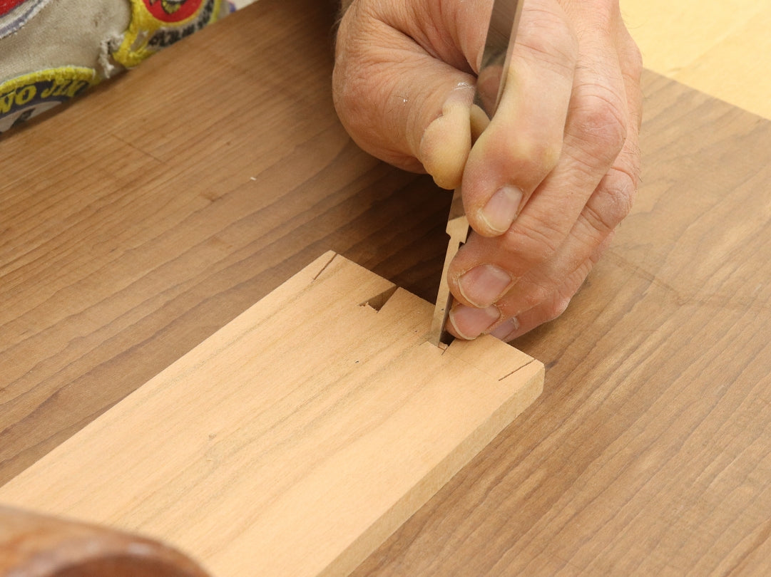 Rob Cosman's IBC Chisel in use