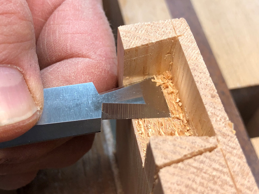 Rob Cosman's Half-Blind Chisel: 5/8 inch